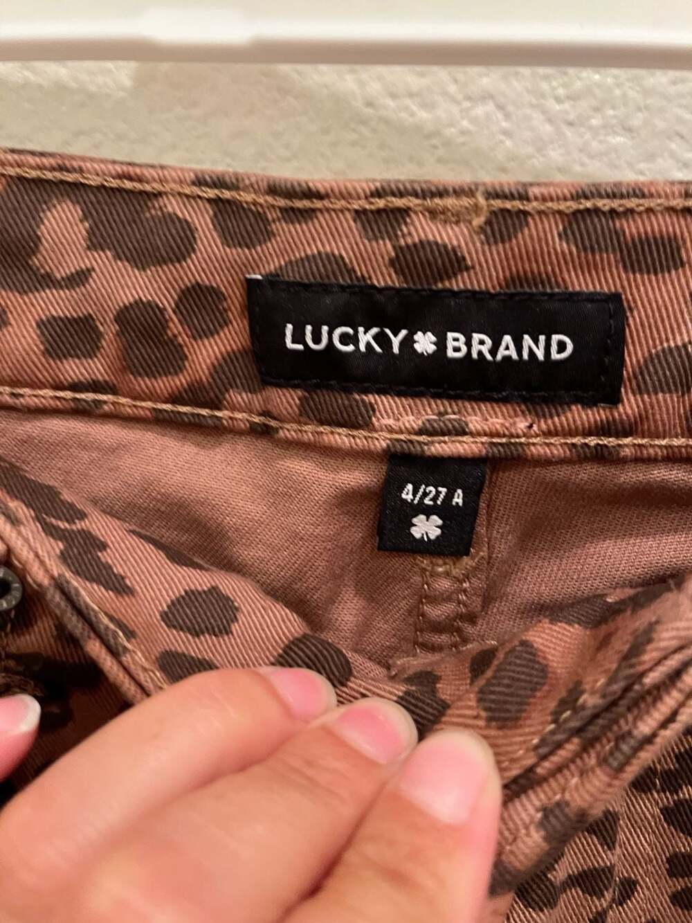 Lucky Brand The Baggy Leopard Print Jeans - Picture 5 of 10
